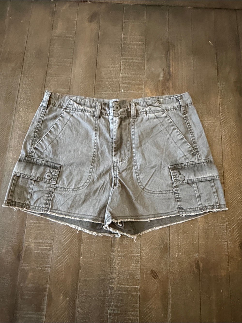 Witty Fox 🦊 Boutique Casual Gray Cargo Shorts with Utility Pockets